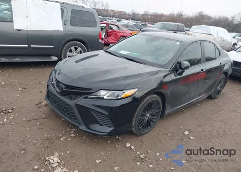2020 Toyota Camry Se Nightshade Edition z USA, uszkodzony, nr VIN 4T1G11AK7LU319678